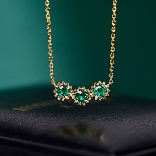Carpent Emerald Green Pendant Necklace